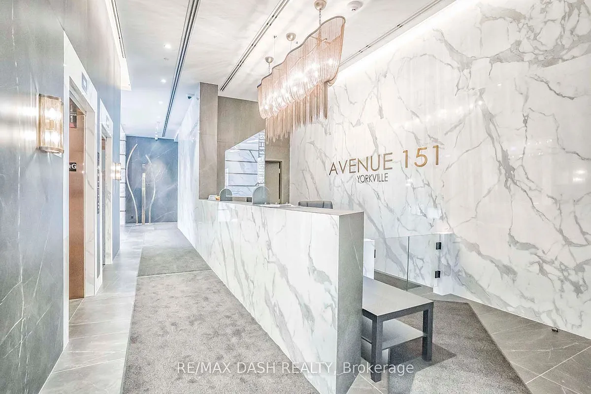 Building Photo - 151 Avenue Rd #205