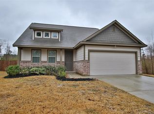 713 Springwood Dr, Conroe, TX 77385