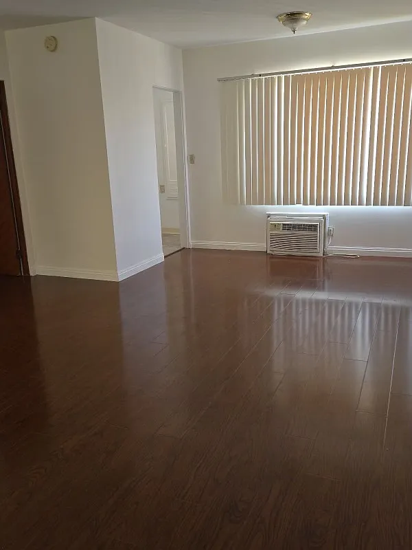1 bed, $1,950 — Photo 2