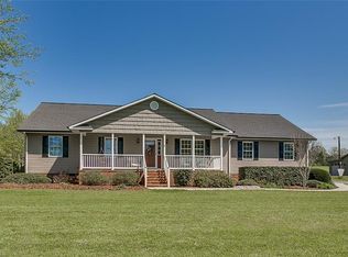 2448 Glade Rd, Asheboro, NC 27205