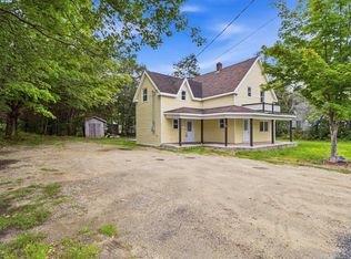89 Saint Phillips St, Bridgewater, NS B4V 1W4