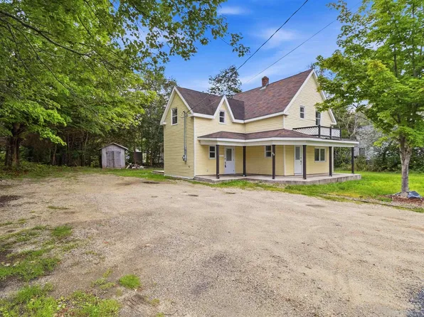 89 Saint Phillips St, Bridgewater, NS B4V 1W4