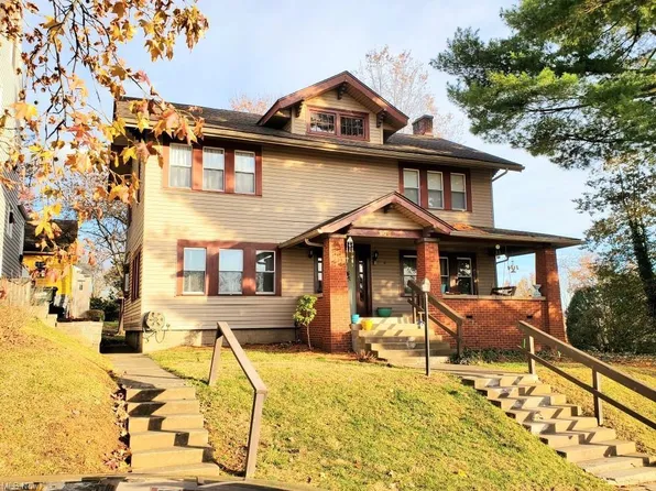 908 N 7th St, Cambridge, OH 43725