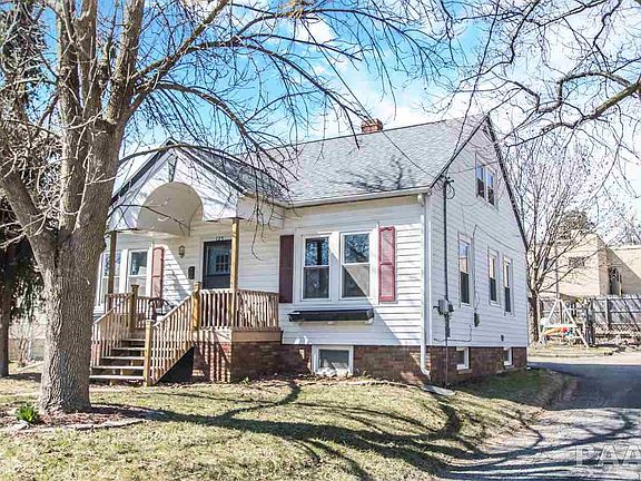 2nd image of 123 Keller St
