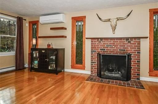 3rd image of 116 Pine Mountain Dr
