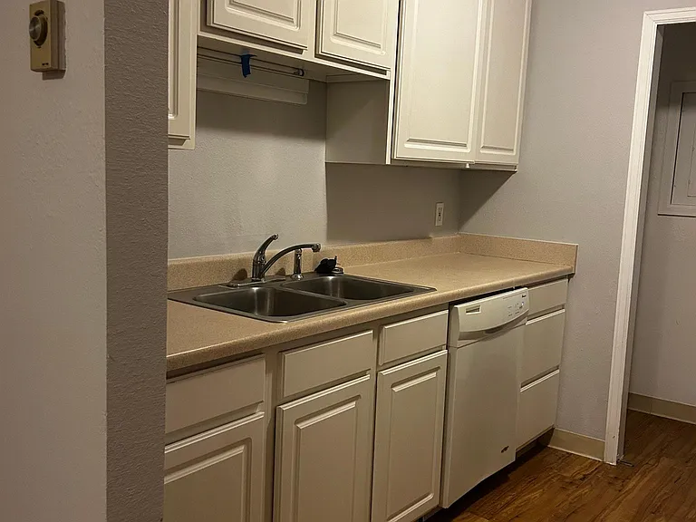 7122 S Bryant St #113 — Photo 4