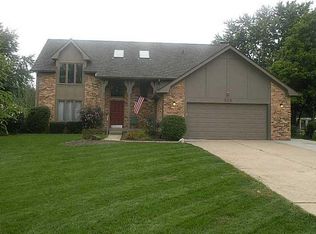 502 Hickory Dr, Greenfield, IN 46140