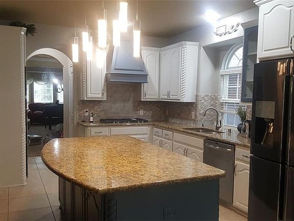 5th image of 13414 Chittamwood Ln