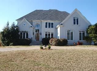 9223 Royal Mountain Dr, Chattanooga, TN 37421