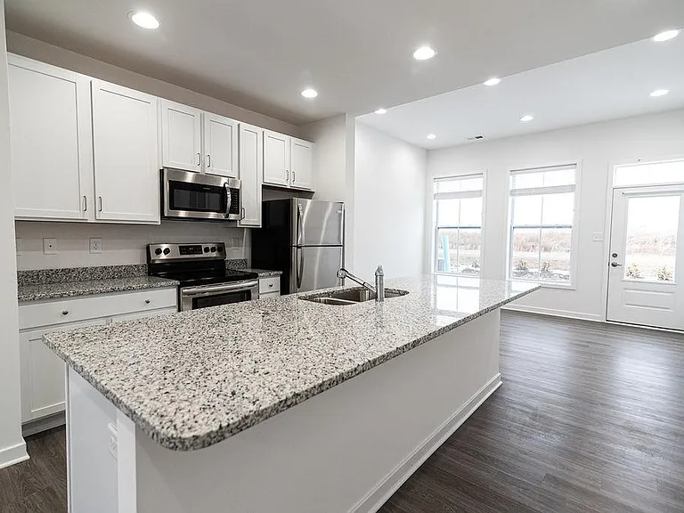 Breeze Hill by JBG Rentals — Photo 51