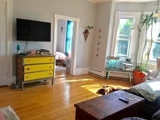 17 Ballard St #2 — Photo 2