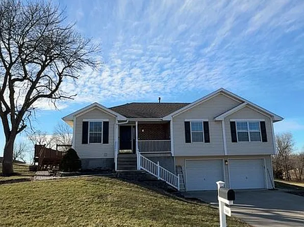 1404 Bobwhite Cir, Albany, MO 64402