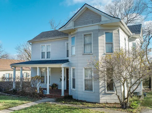 646 Higgins St, Paris, KY 40361