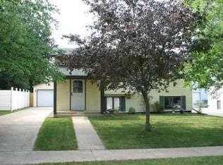 4746 Harvest Ct NW, Rochester, MN 55901