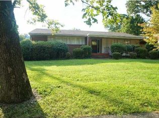 861 Belvoir Crest Dr, Chattanooga, TN 37412