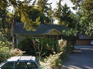 16415 3rd Ave SW, Normandy Park, WA 98166