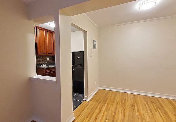 4th image of 535 E 21st St #5H