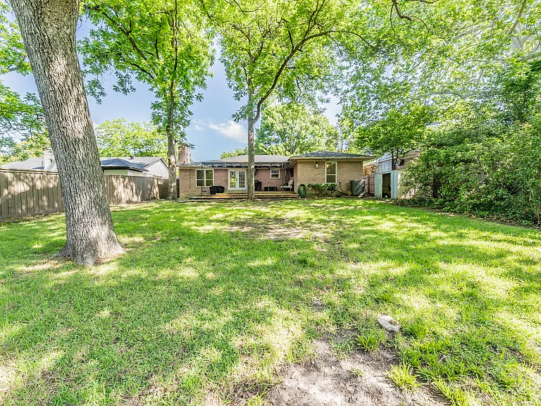 1714 Kiltartan Dr — Photo 17