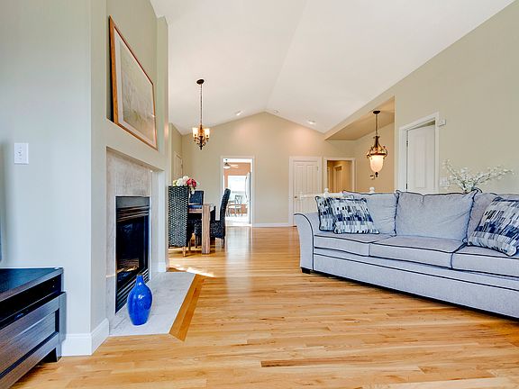 4th image of 5180 164th Ave SE #2-2