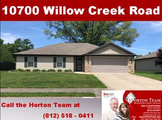 10700 Willow Creek Rd, Newburgh, IN 47630