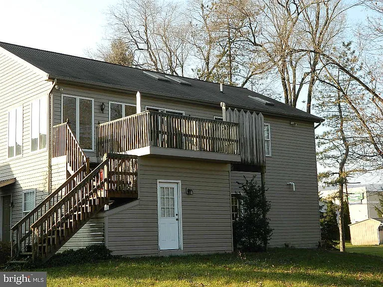 1301 Colonial Club Dr — Photo 7