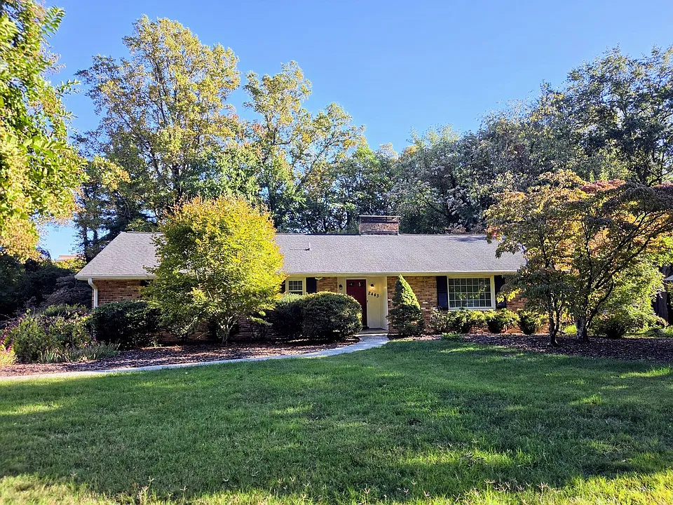 2443 Greenwich Rd