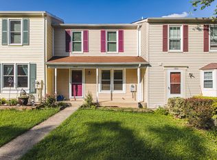 1902 Pohick Creek Ct, Woodbridge, VA 22192