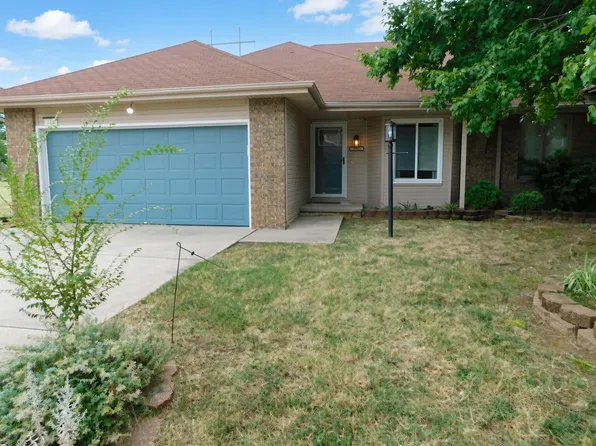 3150 S Sagamont Avenue #121, Springfield, MO 65807