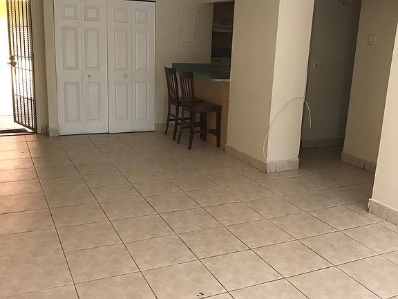 2nd image of 210 Fontainebleau Blvd APT 307