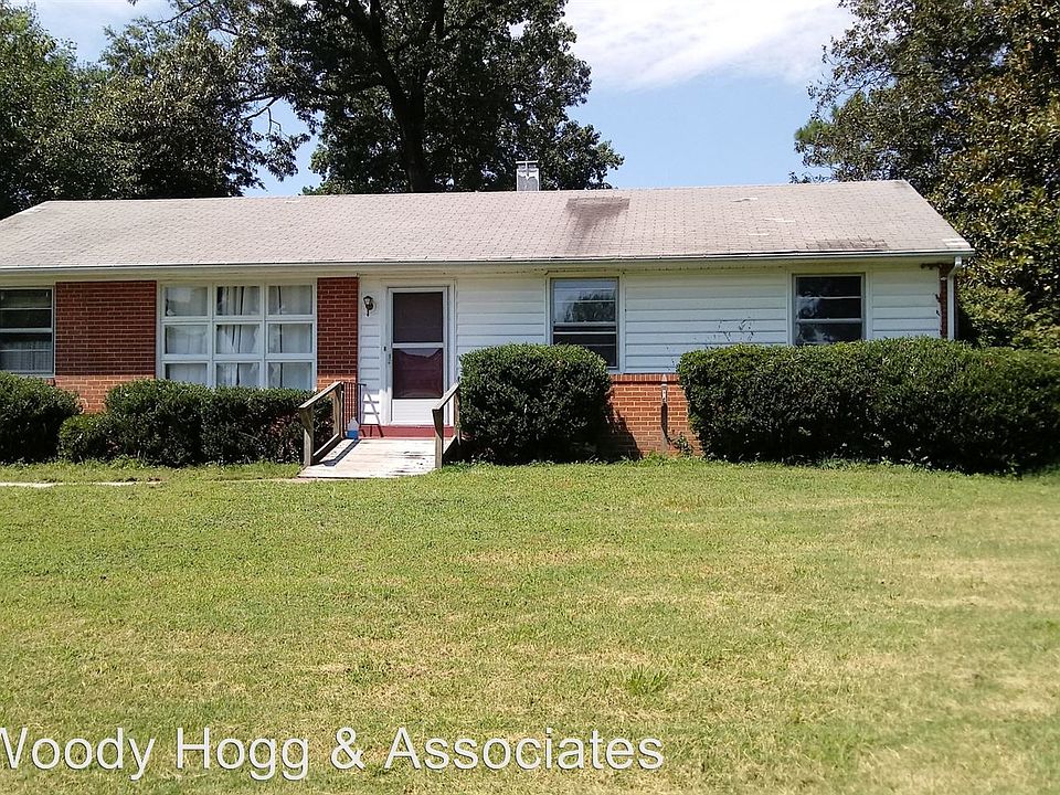 1st image of 7989 Meadow Dr