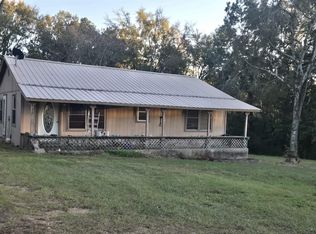 132 Iva Ln, Lockesburg, AR 71846