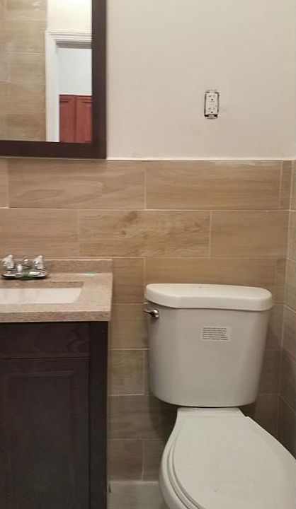 1st image of 125 Madison St APT 2