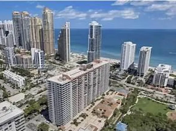 210 174th St APT 405, Sunny Isles Beach, FL 33160