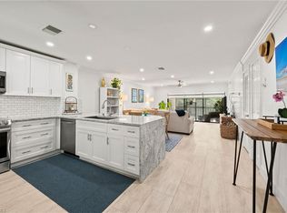 1656 Spoonbill LN #B, NAPLES, FL 34105