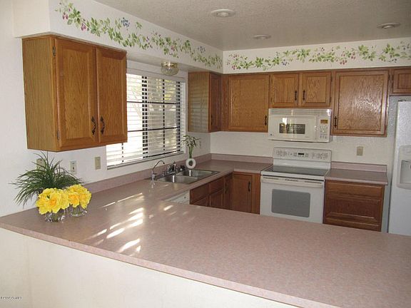 4th image of 8943 S Lori Ln