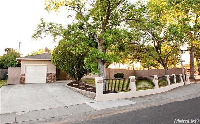 1st image of 6025 Lila Ln