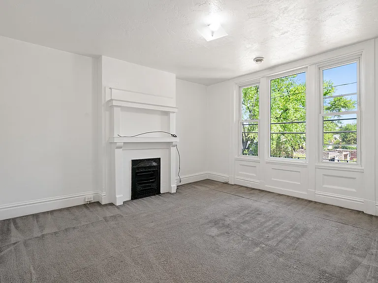 3835 Hiawatha St — Photo 11