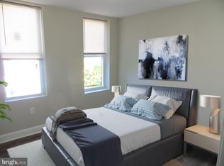 1919 Pierce St, Philadelphia, PA 19145