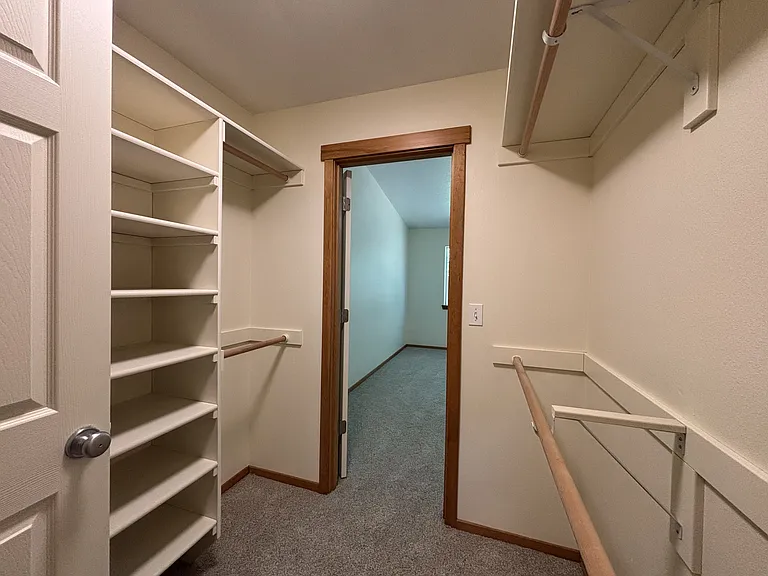 610 Maple St #MAIN — Photo 22