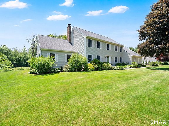 2nd image of 73 Harmony Hill Road