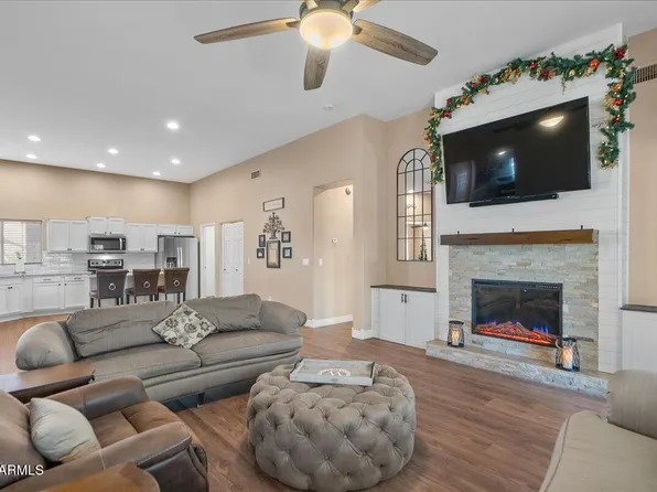 3443 E THORNTON Avenue, Gilbert, AZ 85297