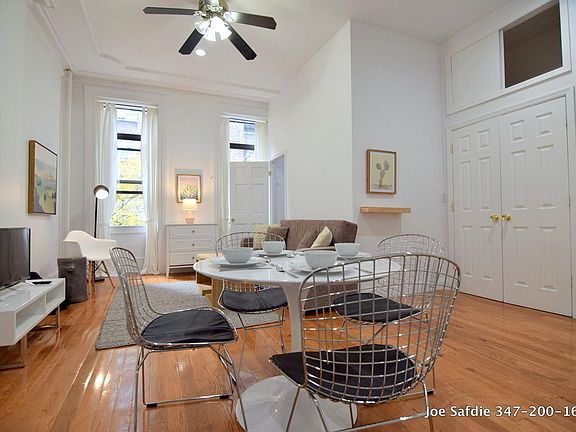 3rd image of 163 W 71st St #3FM