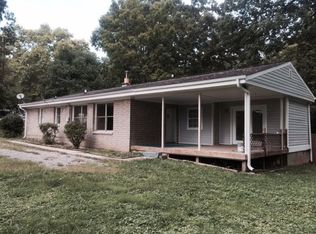 128 Parsons Rd, Oak Ridge, TN 37830