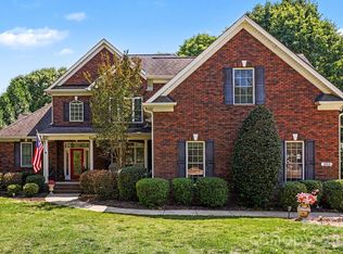 163 Evening Shadow Rd, Lake Wylie, SC 29710
