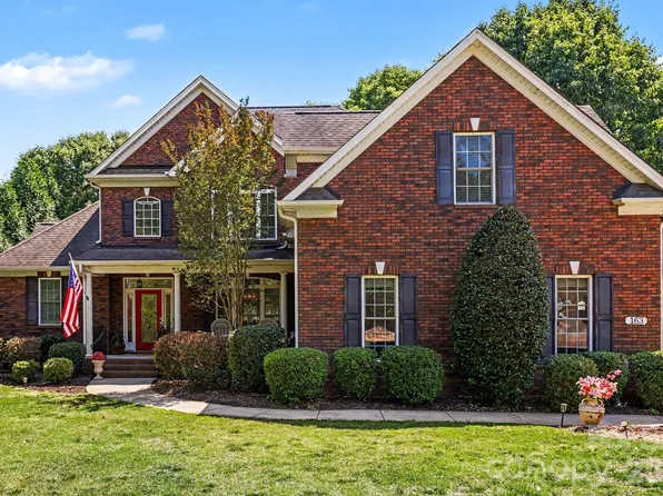 163 Evening Shadow Rd, Lake Wylie, SC 29710