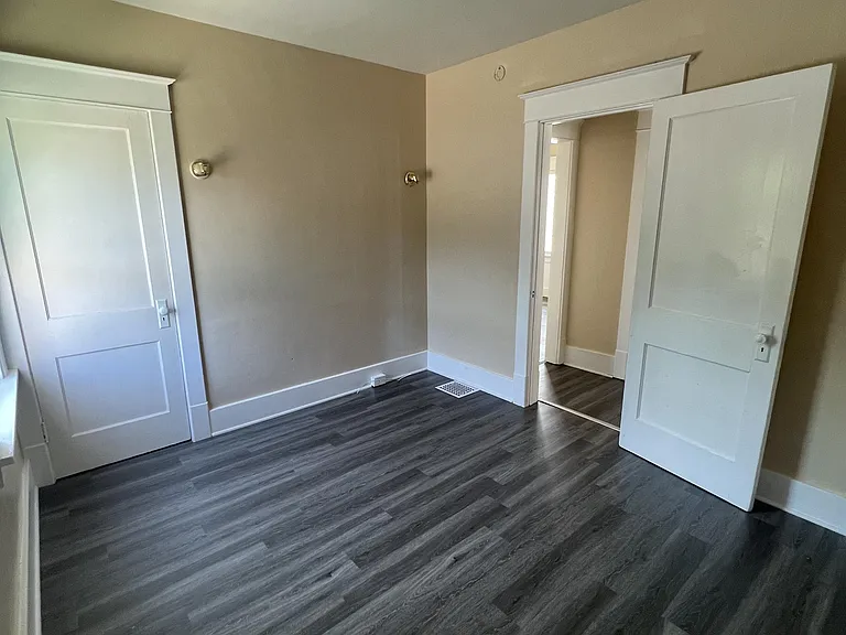 310 Chelsea Pl — Photo 15