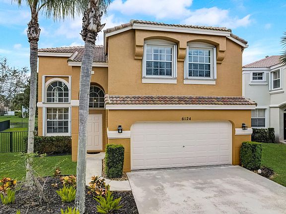 4th image of 6124 Oak Bluff Way