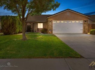 317 W Pilot Ave, Bakersfield, CA