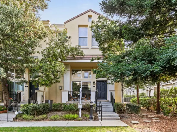 171 Bel Air Ct, Mountain View, CA 94043