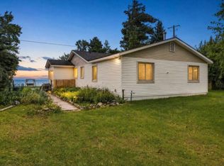 3770 Lakeshore Rd, Deckerville, MI 48427